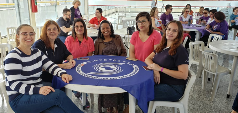 Representantes do Sintetel no evento