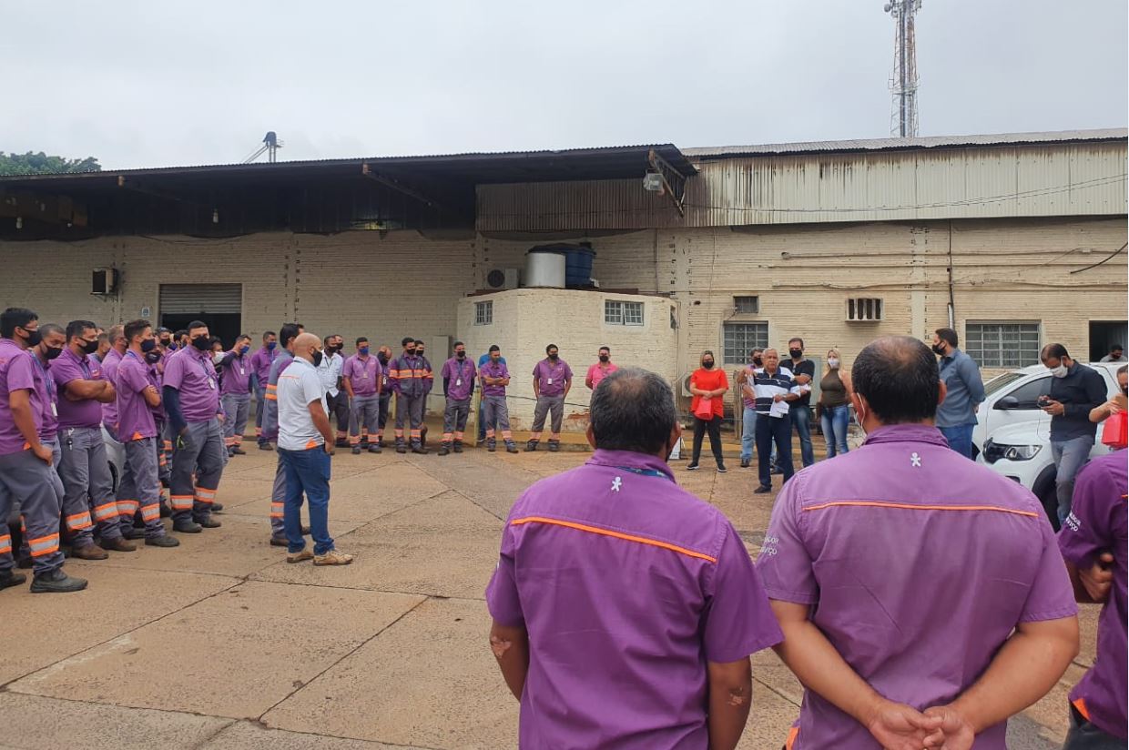 Reunio como os trabalhdores de S.J. do Rio Preto