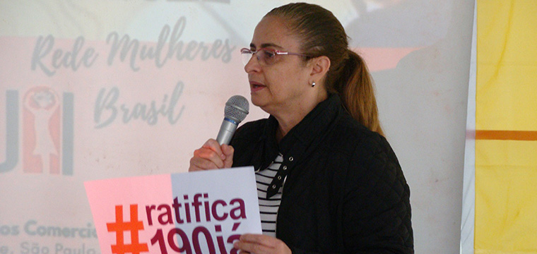 Cristiane do Nascimento, Diretora Social do SINTETEL, engrossa a luta pela Ratificação do Convenção 190