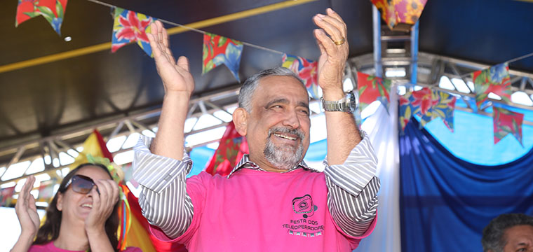 Gilberto Dourado, Presidente do SINTETEL, comemora 1 ano de mandato com os teleoperadores