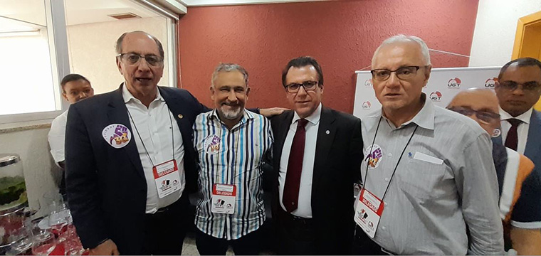 Presidente da UGT, Ricardo Patah, Presidente do SINTETEL, Gilberto Dourado, Luiz Marinho, ministro do Trabalho e Emprego e Jos Roberto da Silva, Vice-Presidente do SINTETEL 