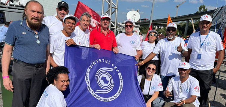Dirigentes do SINTETEL com secretrio Geral do UGT,Canind Pegado e com Ricardo Patah, presidente da UGT