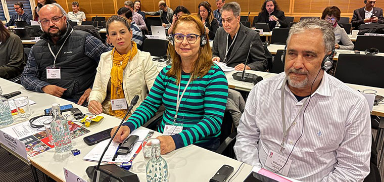 Pelo SINTETEL, o presidente Gilberto Dourado e a diretora Social, Cristiane do Nascimento, Gabriela Machado e Rogrio Soares, dirigentes do SINTTEL-SC