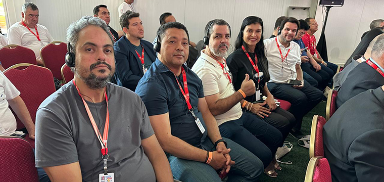 Dirigentes do Sinttel-GO