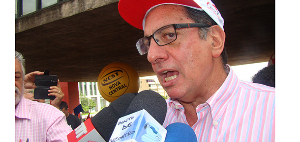 A TV Web do Sintetel entrevistou o presidente da UGT, Ricardo  Patah