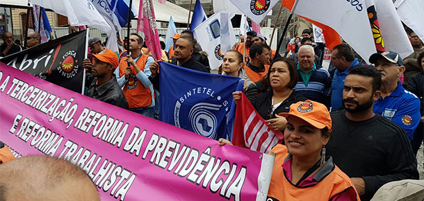 Sintetel presente no Ato da Fora Sindical no centro de So Paulo