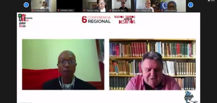 Mauro Cava de Britto, vice-presidente do Sintetel ( direita) em sua fala durante a Conferncia