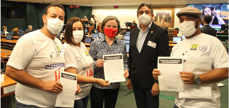 SINTETEL recebe o apoio da deputada federal Gleisi Hoffman (PT-PR)