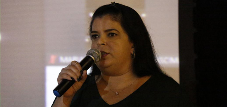 Maria Edna, secretria da Mulher da FENATTEL
