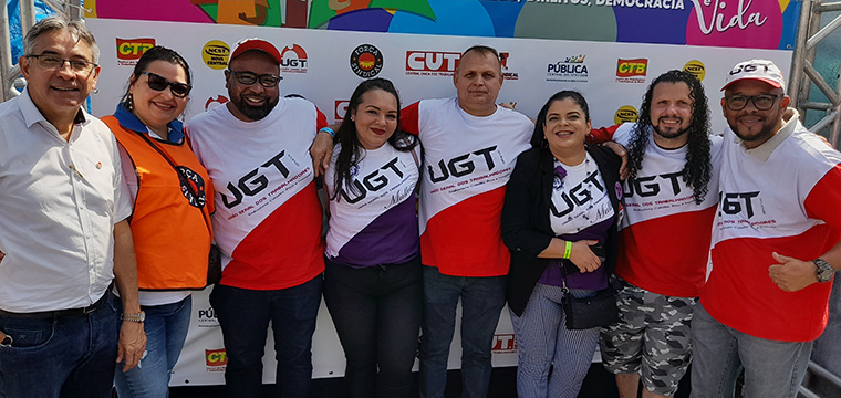 Dirigentes do SINTETEL Marcos Milanez, Jos Ricardo, Nbia, Joel, Maria Edna, Fbio e Roberto