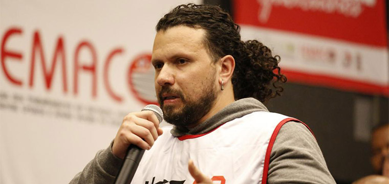 Fbio, representante sindical da Teleperformance - Lapa, diz que  papel da juventude resistir