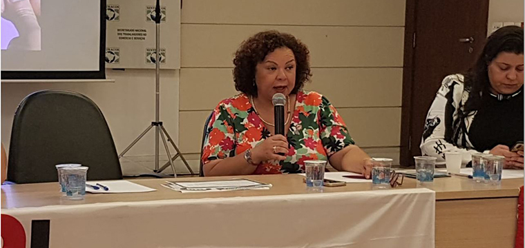 a companheira Junia Batista, Secretria da Mulher da CUT, participa do Evento