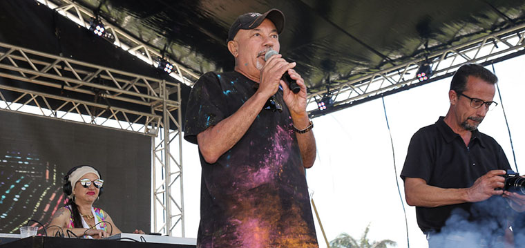 Elisio Rodrigues, diretor Regional de Campinas, agradece a presena de todos