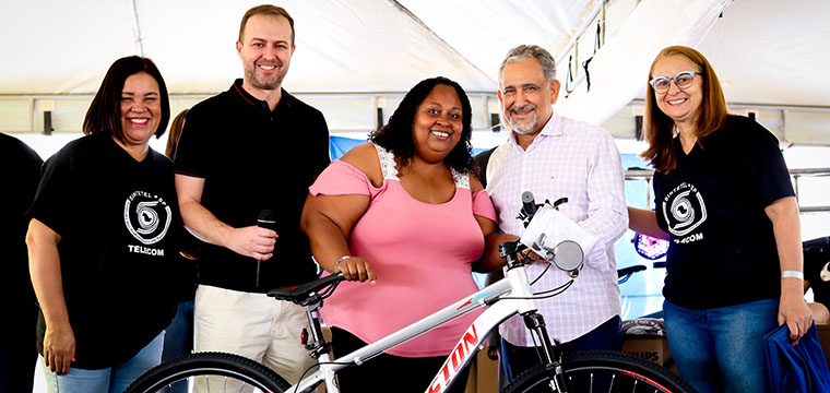 Ana Lcia da Paschoalotto Bauru ganhou uma bike prata