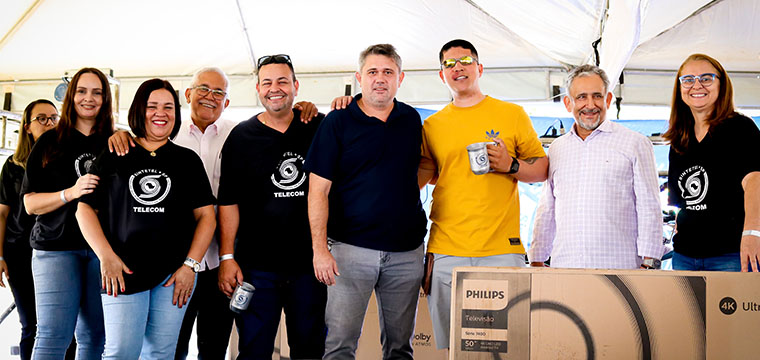 Diego dos Santos da TEL Ribeiro Preto levou para casa uma TV 50