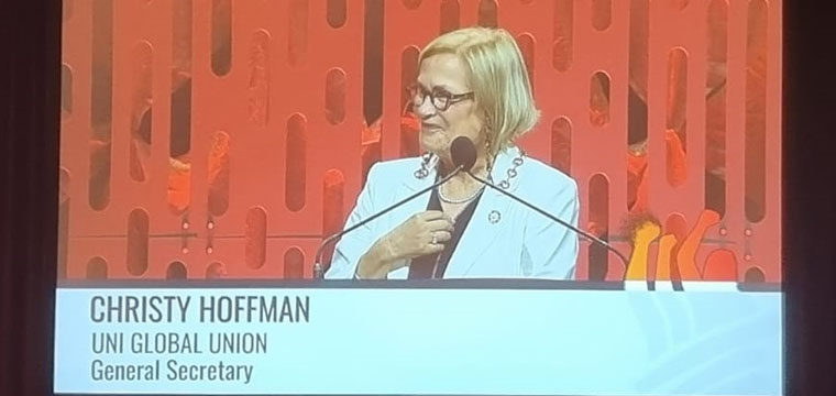 Christy Hoffman reconduzida  Secretaria Geral da UNI