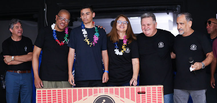 Thiago dos Santos, corban da Neobpo(Mogi), levou para casa uma bicicleta