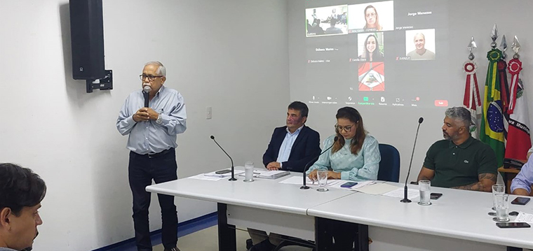 Jorge Luiz Xavier, diretor Regional do SINTETEL de Bauru/Rio Preto, destaca a importncia da implantao do 5G durante audincia na Cmara Municipal