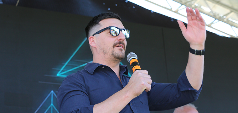 Diego Xavier da Feninfra desejou um bom evento a todos