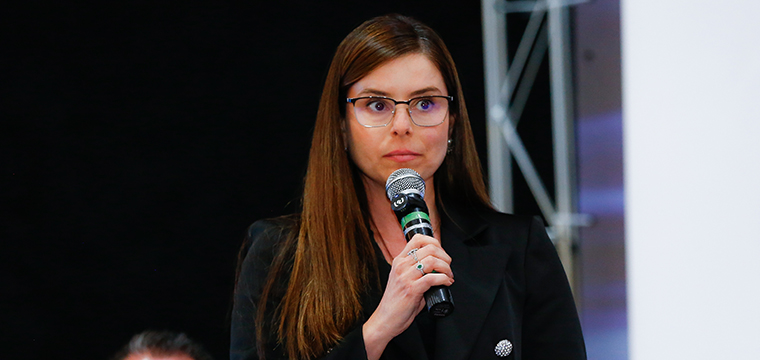 Camila Zabisky - Teleperformance CRM