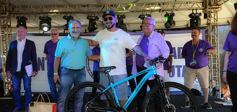 Luiz Fernando - Procisa Bauru - ganhou uma bicicleta