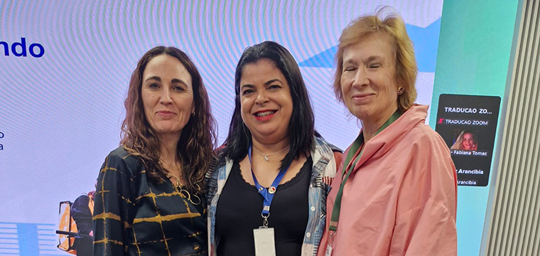 Maria Edna (ao centro) com a especialistasnior regional de Gnero da OIT, Paz Arancibia, e assessora tcnica na sede da OIT, Maria Elena Valenzuela.