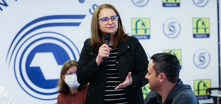 A diretora do Sindicato, Cristiane do Nascimento, ressaltou que devemos ampliar cada vez mais a participa��o da juventude