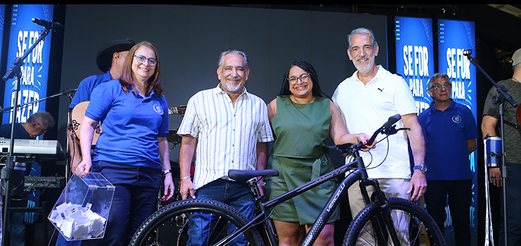 Julia Sorente - BrasilCenter Ribeir�o Preto - ganhou uma bicicleta