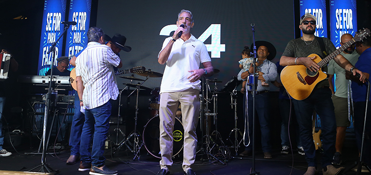 Jos� Luiz Fr�es, Rela��es Sindicais da TIM, deixa sua mensagem para os trabalhadores