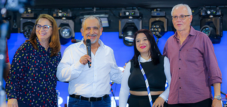 Fernanda Alves dos Santos - Vivo