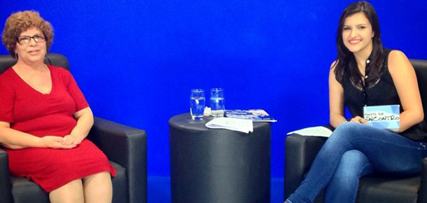 Cindy Alvares entrevista a aposentada Zilda Coelho