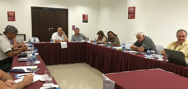 Reunidos em Recife-PE, os representantes dos 21 sindicatos expressaram sua indignao com o atual cenrio