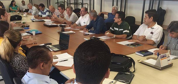 ltima reunio ocorreu no Departamento de Negociaes do Sintetel em 14 de abril