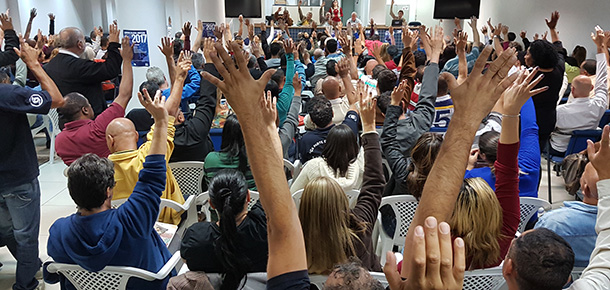 Assembleia ocorreu nesta segunda-feira,26, na sede do Sindicato